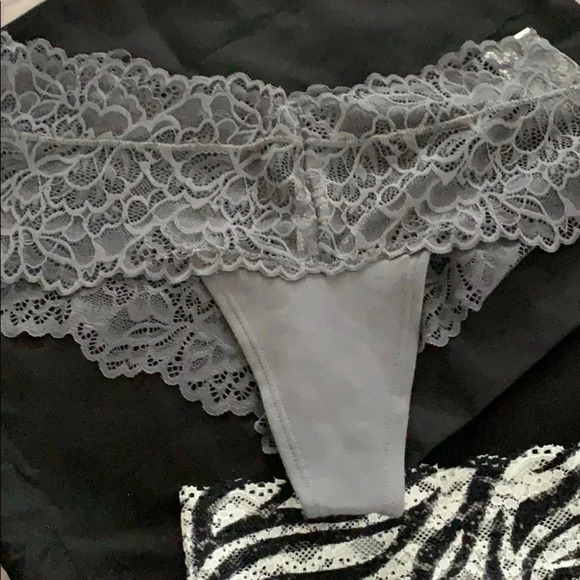 2 Xhilaration Lace Panties Small - Picture 2 of 3